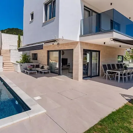 Bura With Pool And Sauna Barbat na Rabu