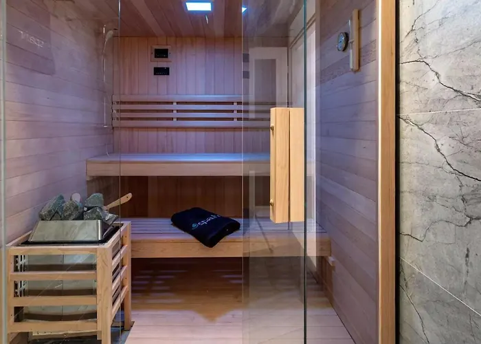 빌라 Bura With Pool And Sauna *