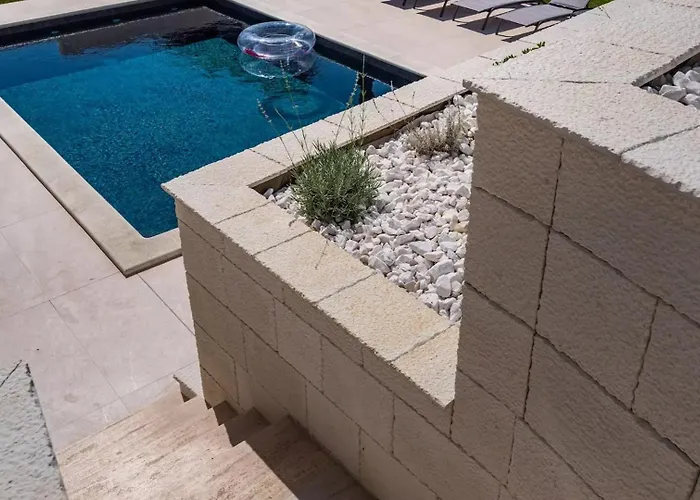 Villa Bura With Pool And Sauna Barbat na Rabu