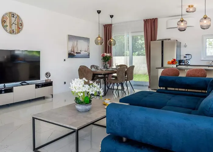 Bura With Pool And Sauna Villa