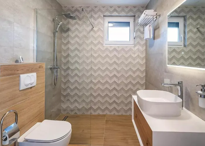 Vilă Bura With Pool And Sauna *