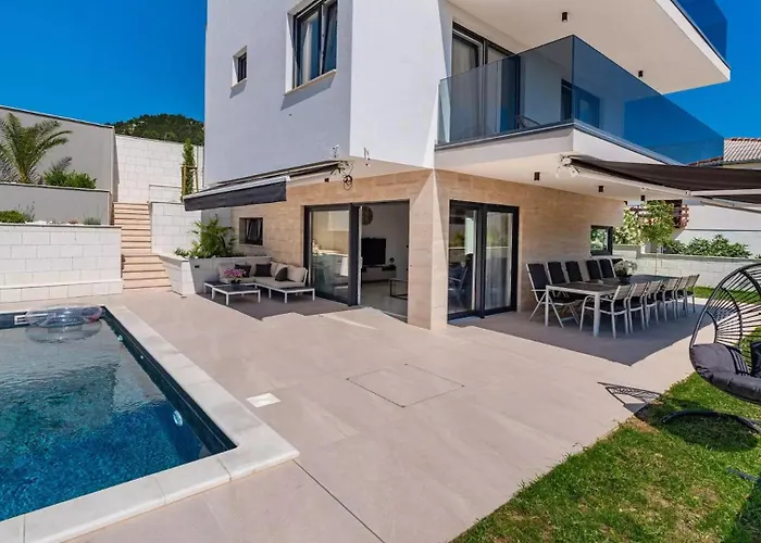 Bura With Pool And Sauna Barbat na Rabu